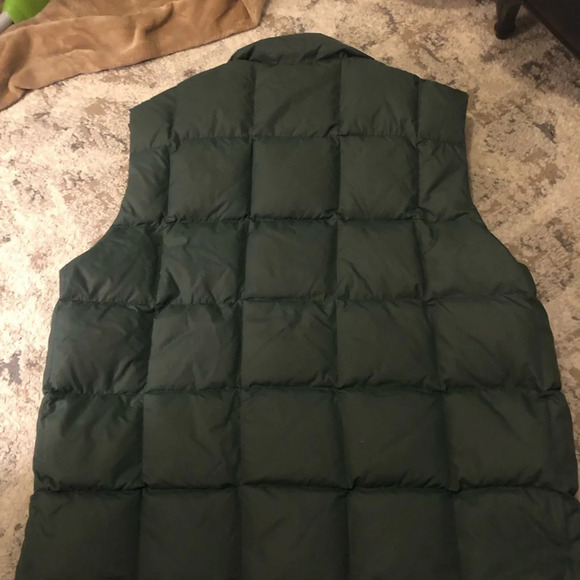 Eddie Bauer Goose Down Puffer Vest - Picture 10 of 10